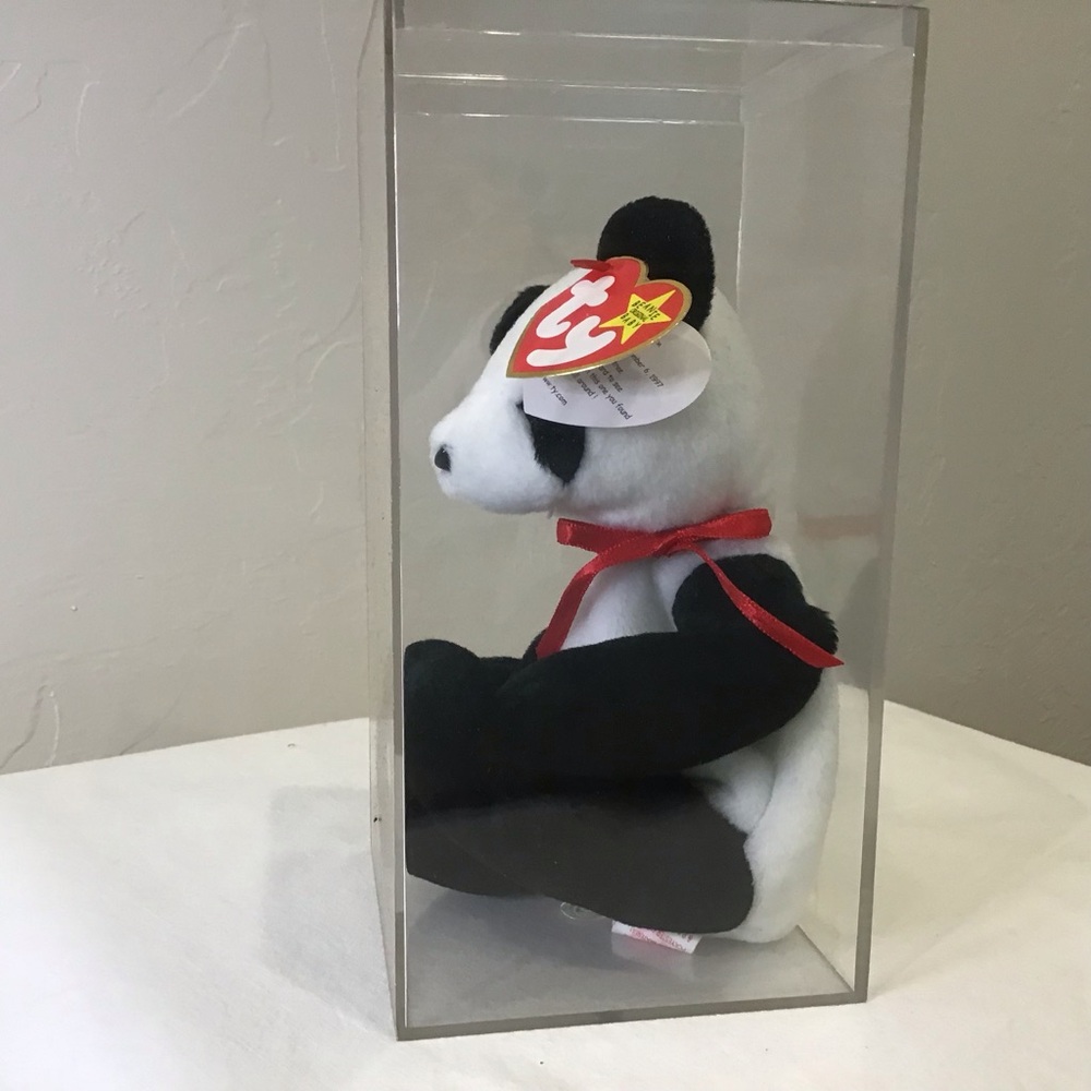 Fortune the Panda Beanie Baby – 1997 RETIRED – NWT –w/ Display Case - Picture 3 of 7